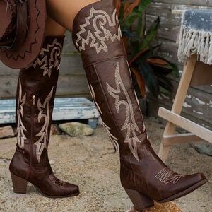 Source Unknown Brown Over-the-Knee Western Boots with Cream Embroidery